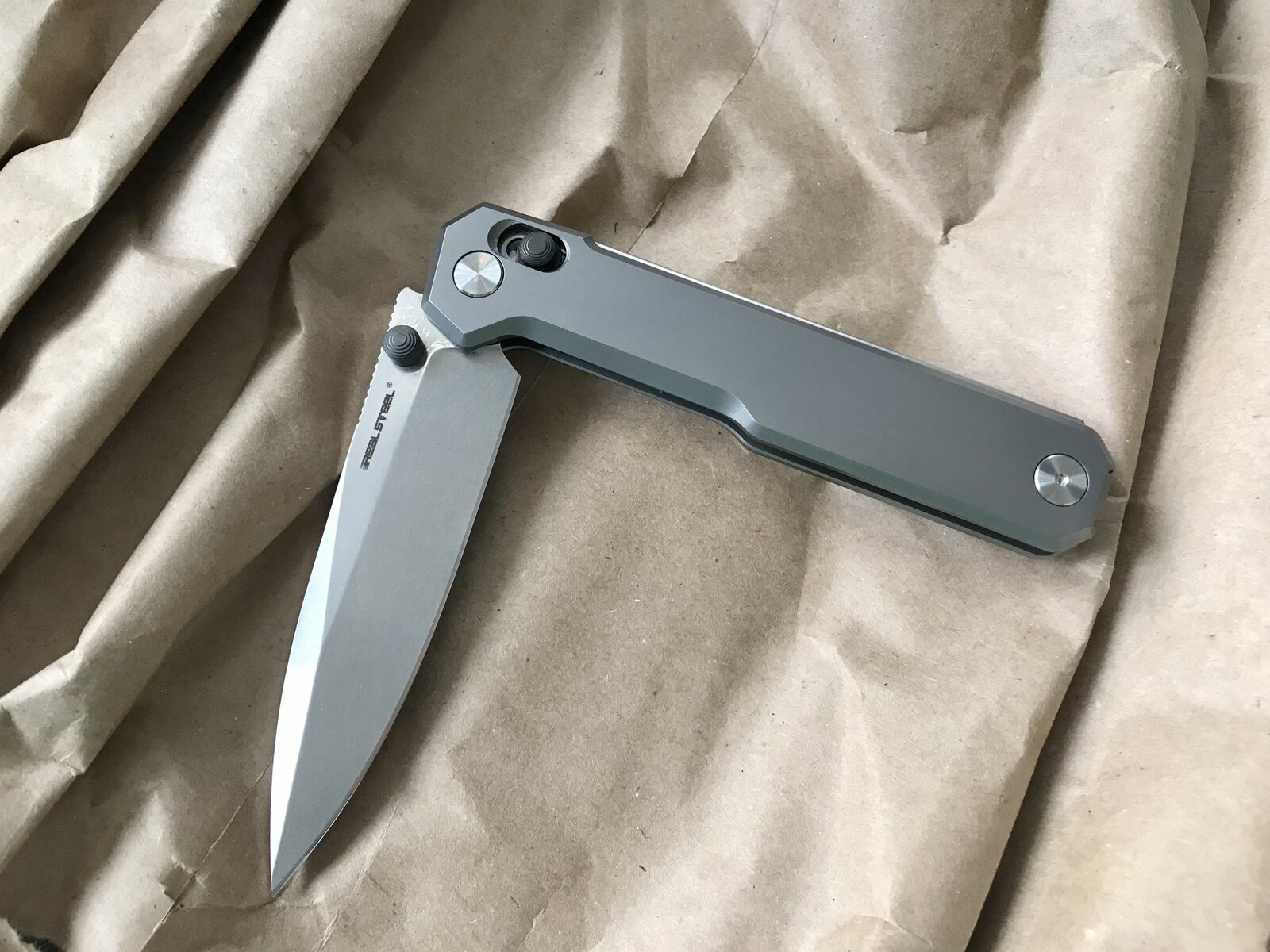 2B5F3DAF-BE09-4089-BF1E-9CB847B83E93.jpeg