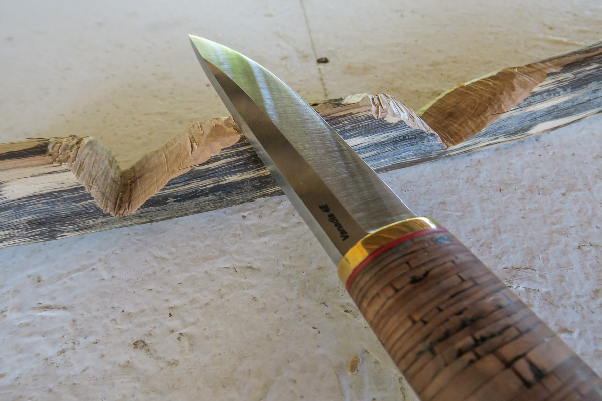 30 Minuten Hacken mit Dulo Puukko Vanadis 4E.jpg