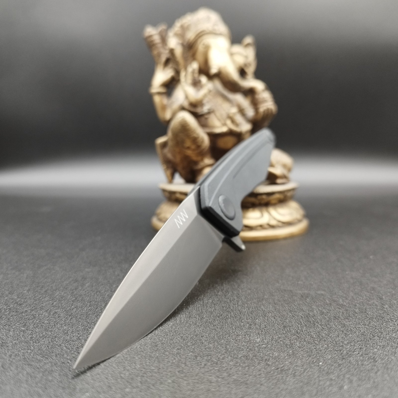 anv z 300 knifeaddict.de 1.jpg