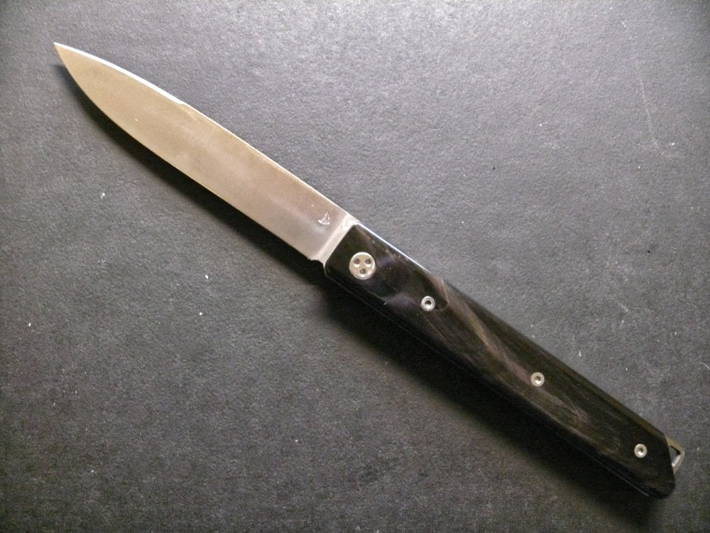 B6.jpg