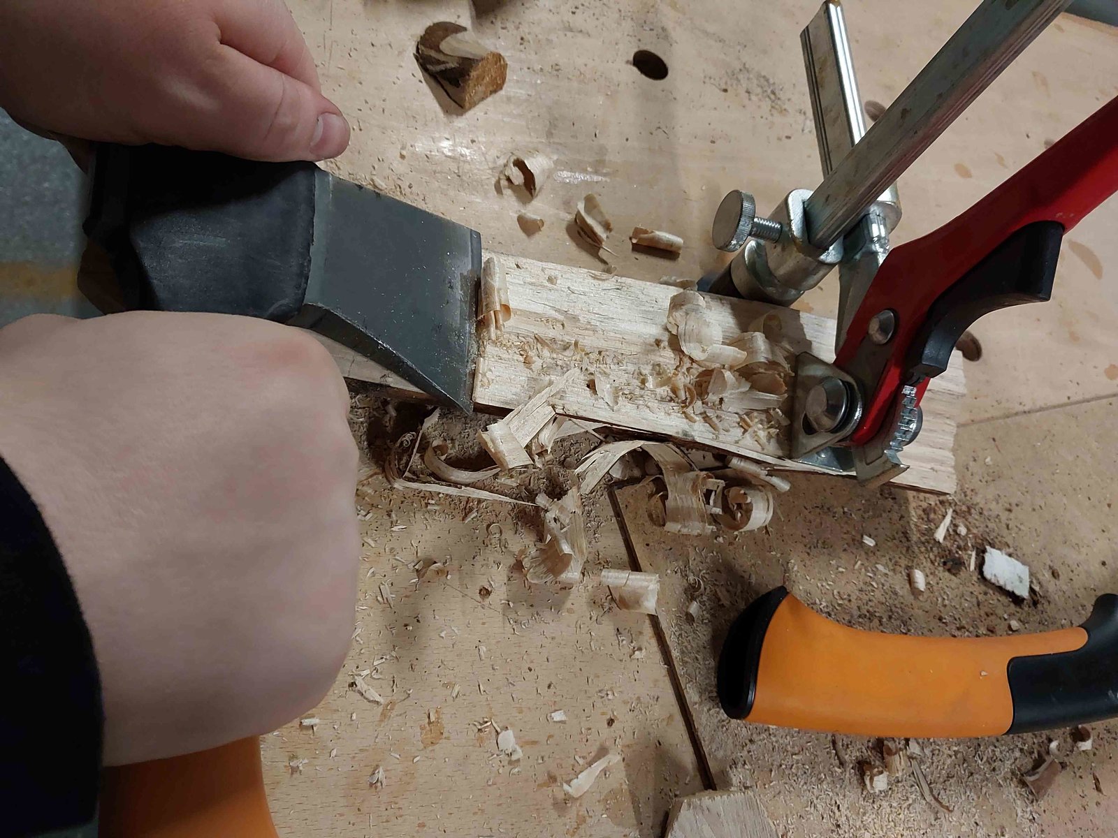 Böker Bronco 29 Löffel (nur Beil).jpg