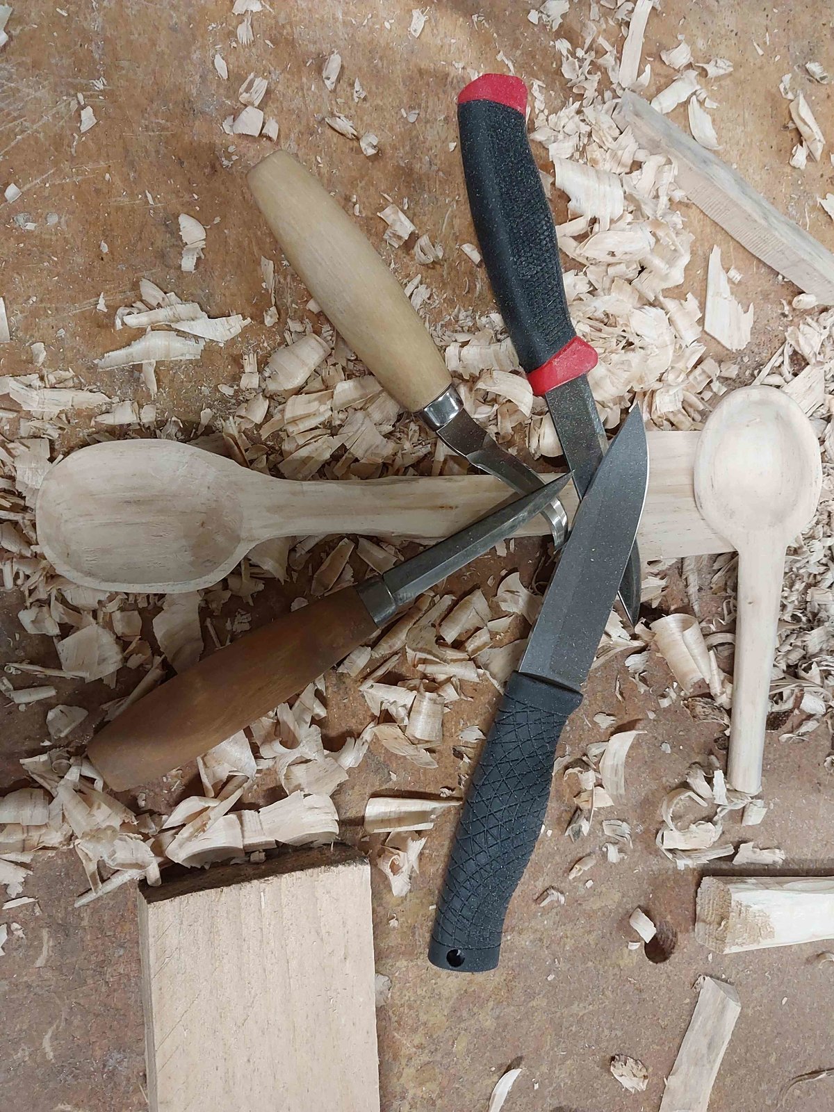 Böker Bronco 34 Löffel.jpg