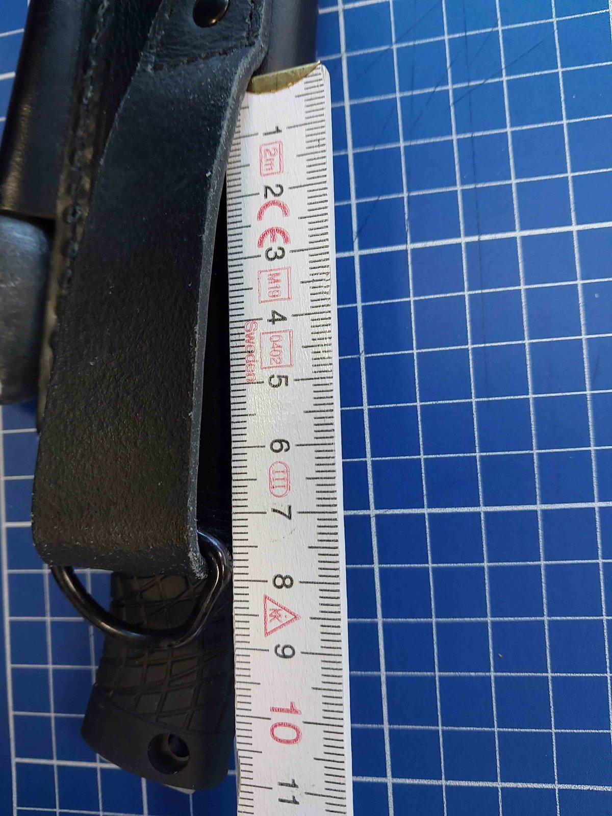 Böker Bronco 9c - Scheide.jpg