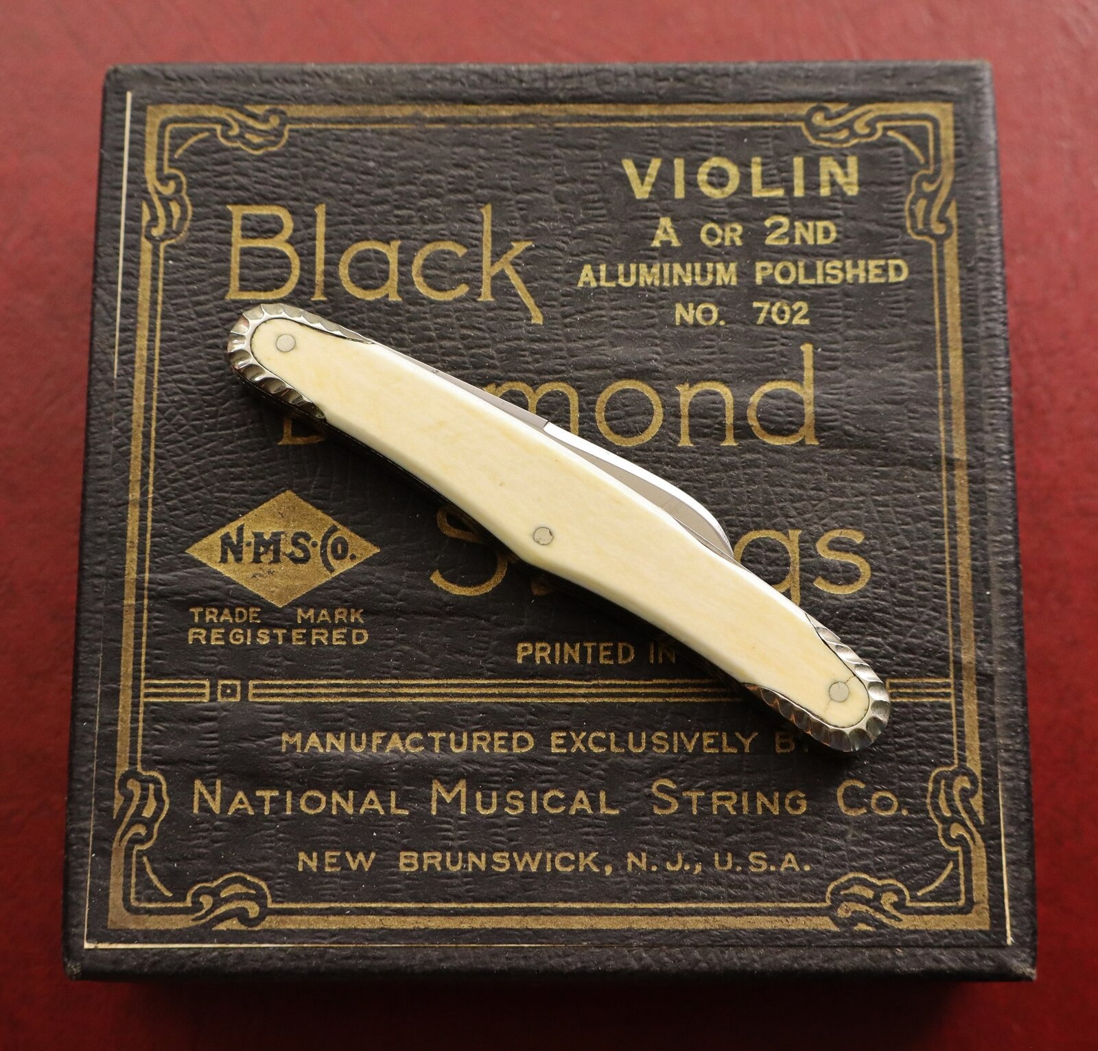 Boker Congress Ivory Back (2200x2104).jpg