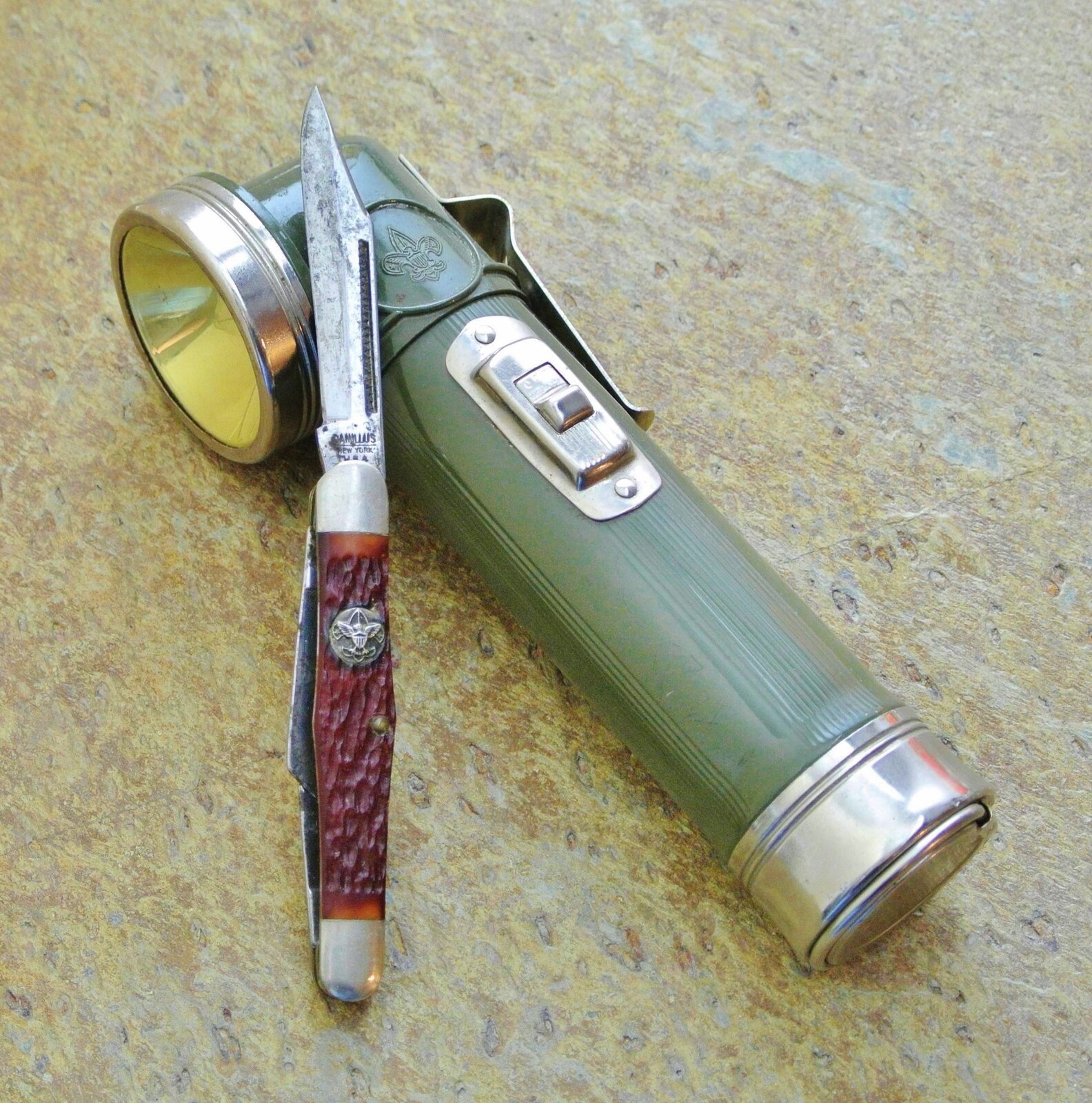 Boy Scout Knife on Flashlight (1782x1800).jpg