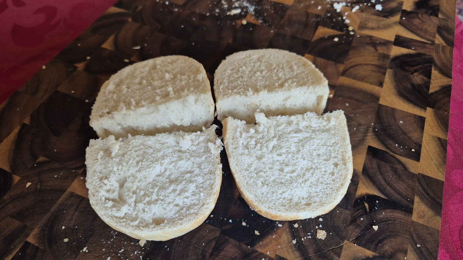 Broetchen Krume_Vergleich.jpg