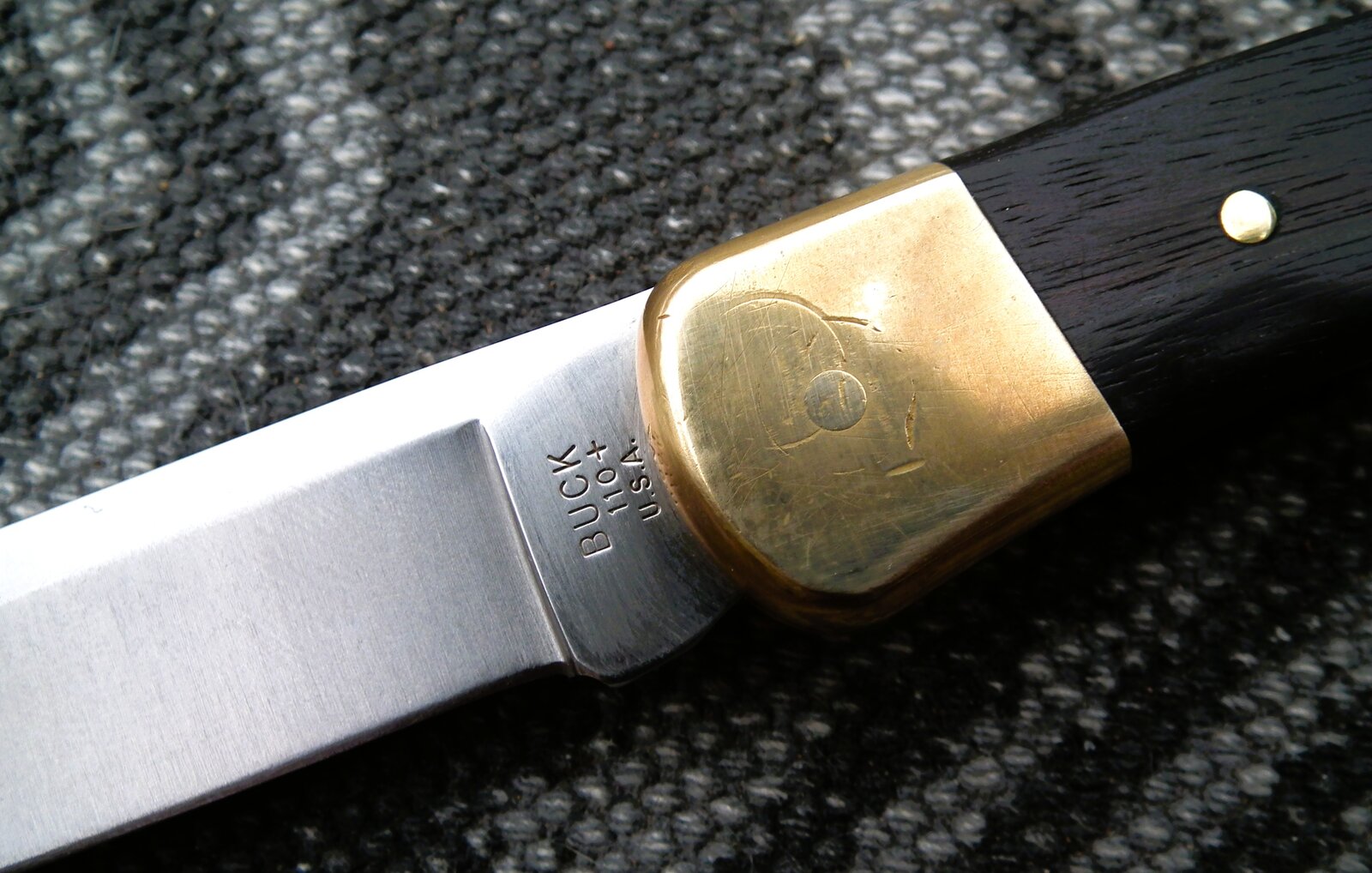 Buck 110 Det b.JPG