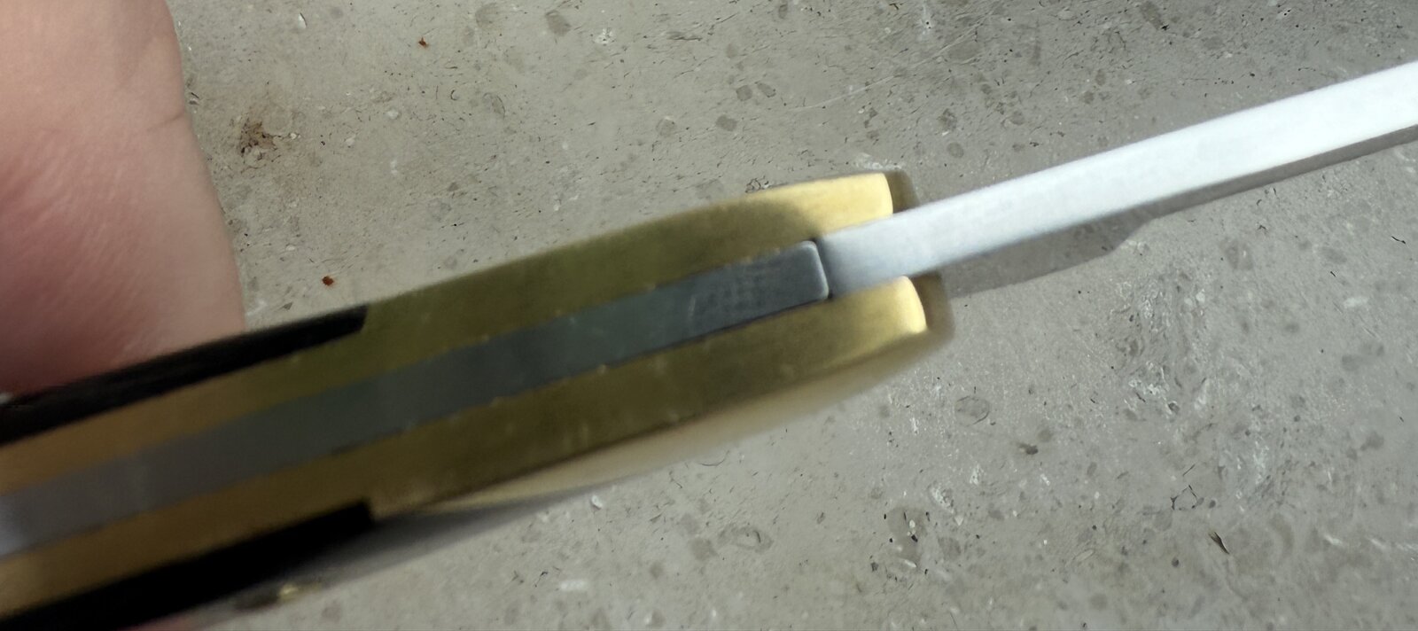 buck 55 uebergang rueckenfeder klinge.JPG