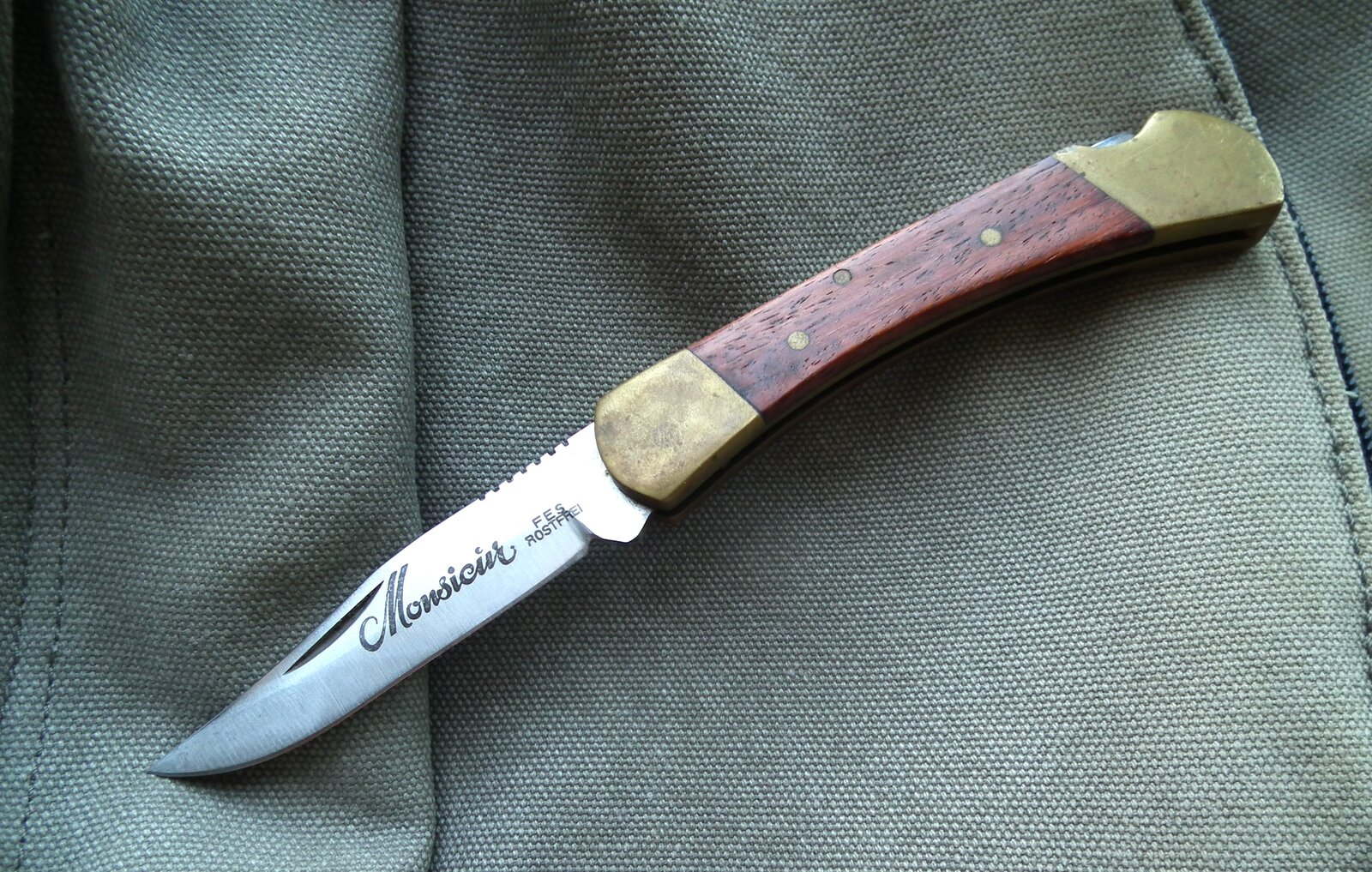 FES Monsieur (1).JPG