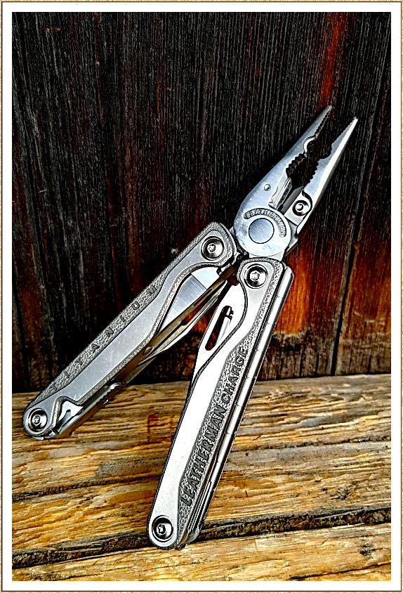 Leatherman Charge 3.jpg