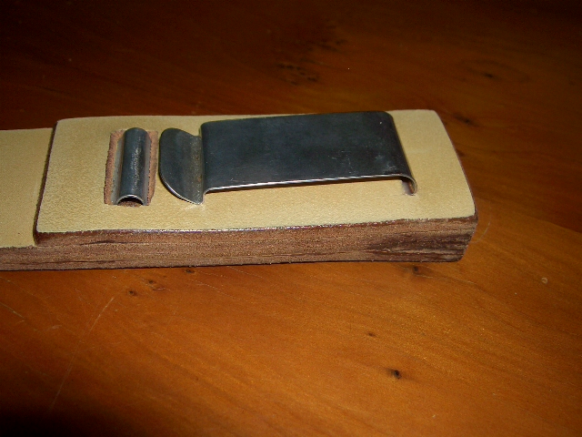 Leder+Clip.jpg