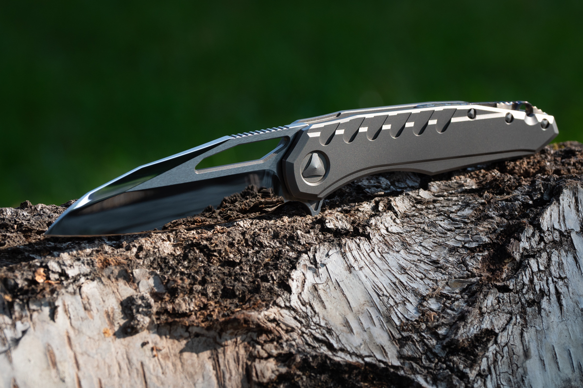 Marfione Sigil Mk6, mirror, 01.jpg