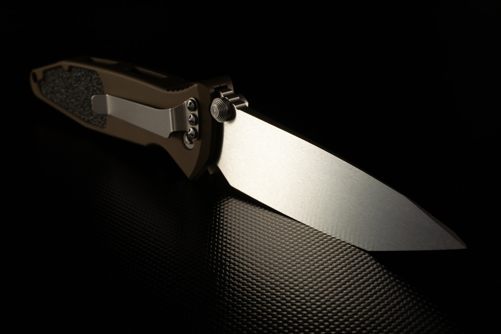 Microtech Socom Elite, Chisel, Tan, 02.jpg
