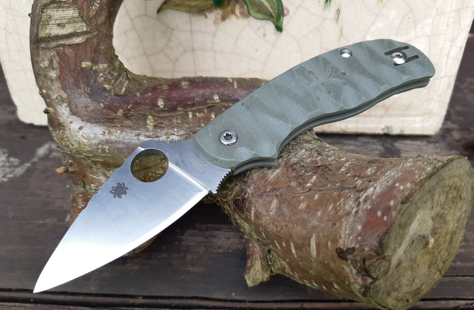 Spy Urban Leaf.jpg