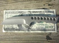 Wharncliff Fiend mit Dollarnote.. small.jpg