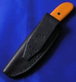 Orange shorty in SB1 jetzt in Lederhose2.jpg