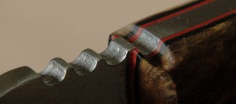 Klein K-Tusk Daumenriffel.jpg