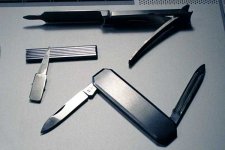 etui_details.jpg etui_details.jpg
