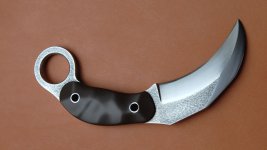 d2karambit1.jpg