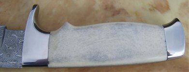 D16-05.jpg