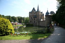 Burg-Satvey.jpg