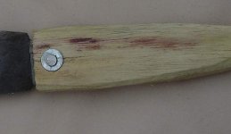 a_blades_handle.jpg