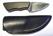 MooreichenZwergs neue  Lederhose.jpg