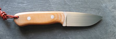 Micarta N690 Rechts.JPG