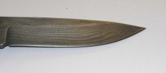 Jagdmesser_Nachbeizen_2_Web.jpg