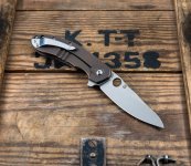 spyderco_southard_gray_2.jpg