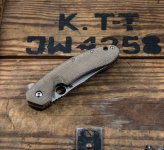 spyderco_southard_gray_3.jpg