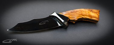 blackbessi-5.jpg