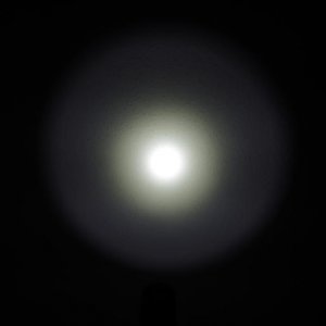 Wand Beamshot - unterbelichtet - ISO 200, Blende 4, 1/800 Belichtungszeit
