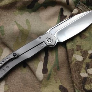 Microtech Anax – 08