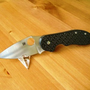 Spyderco Domino C172CFTI 002