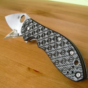 Spyderco Domino C172CFTI 005