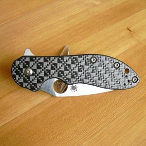 Spyderco Domino C172CFTI 007