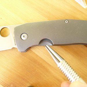 Spyderco Slysz Bowie 008