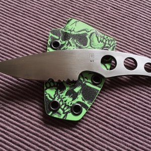 mini thorn 1