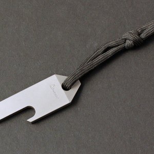 At Keychain Prybaby F