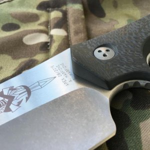 Microtech Apex – 12