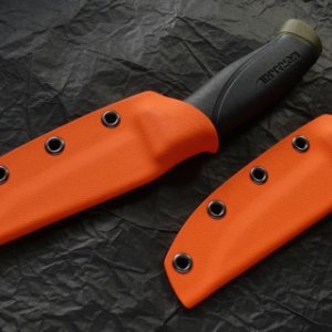 Morakniv orange