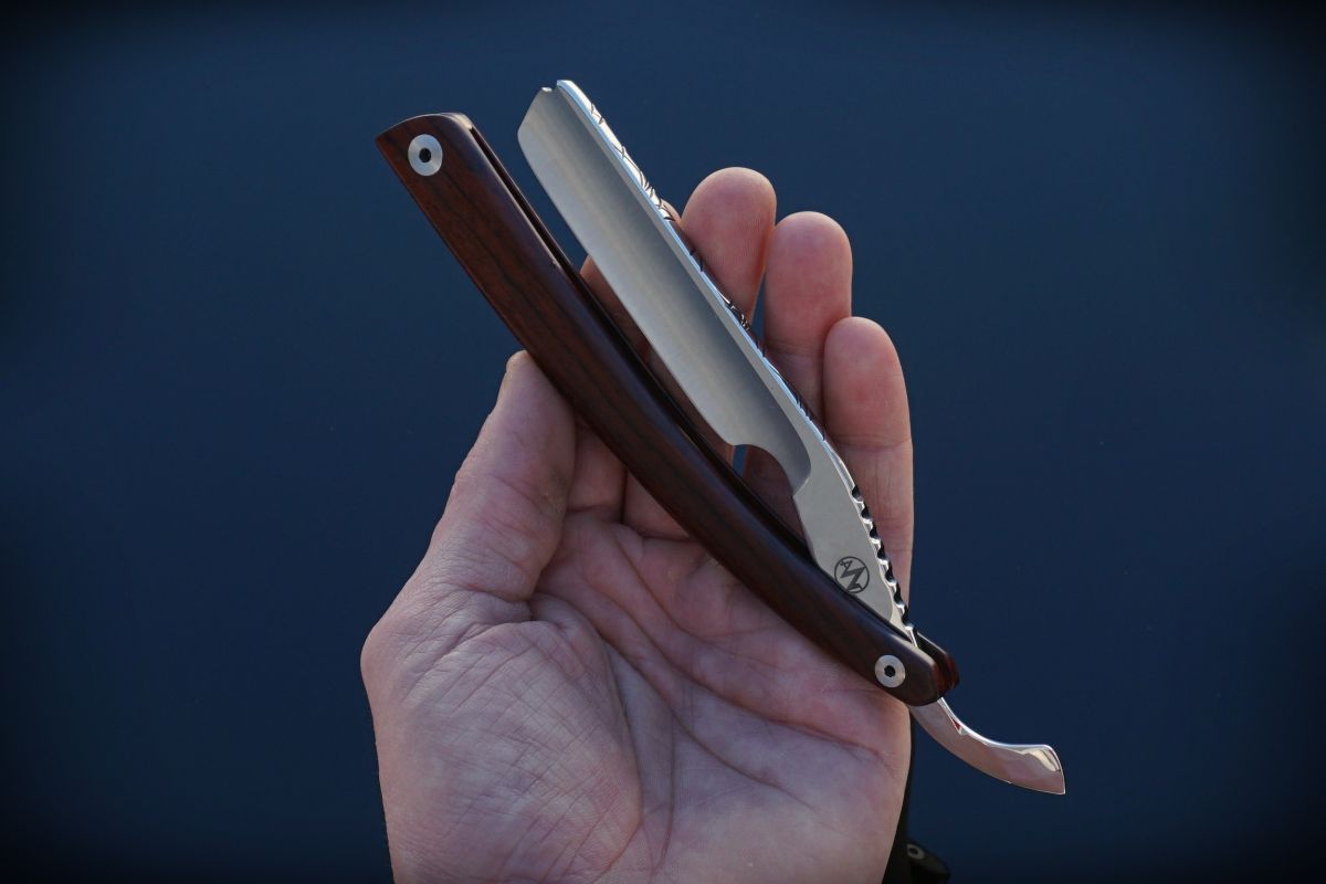 AN Straightrazor with Cocobolo 1