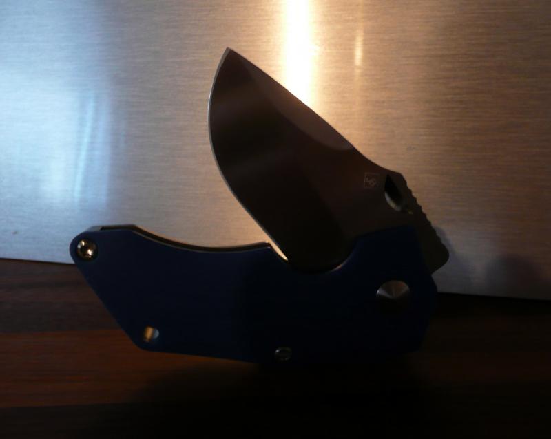 Jim Burke: Runt Custom Folder

"One Of A Kind"