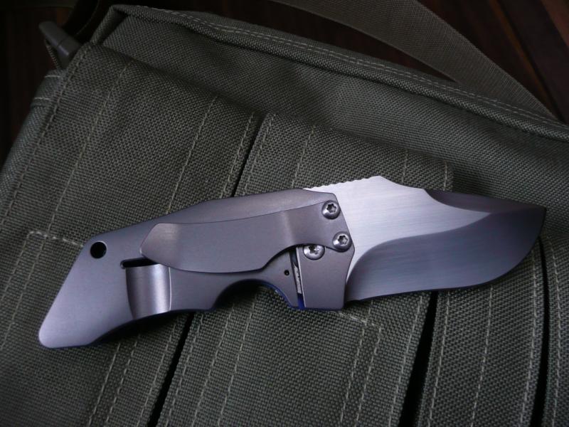 Jim Burke: Runt Custom Folder

"One Of A Kind"