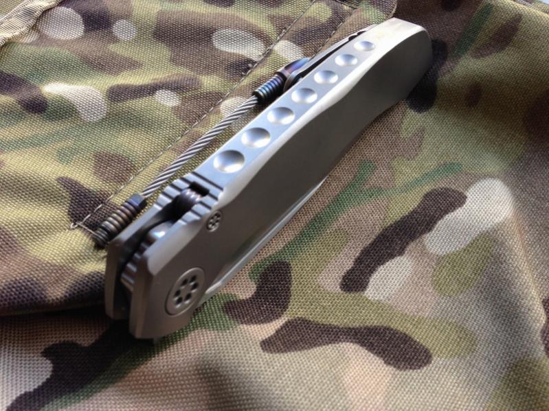 Microtech Anax – 21