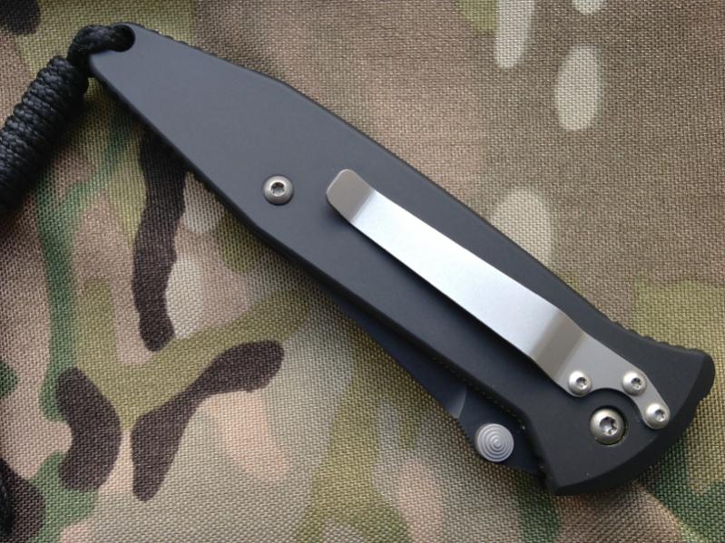 Microtech SOCOM – 18