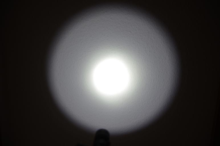 Nitecore IFE2 - BeamHell - ISO200, Blende 4, 1/100