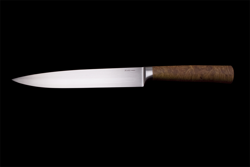 Spitz-Erl-Küchenmesser
Australisches Maserholz, Klingenstahl: 1.2510, Gesamtlänge 355mm