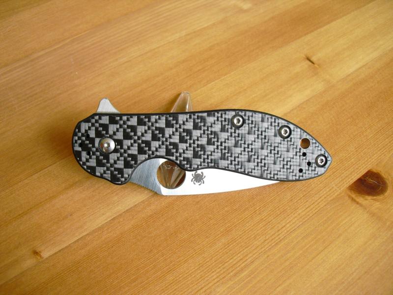 Spyderco Domino C172CFTI 007